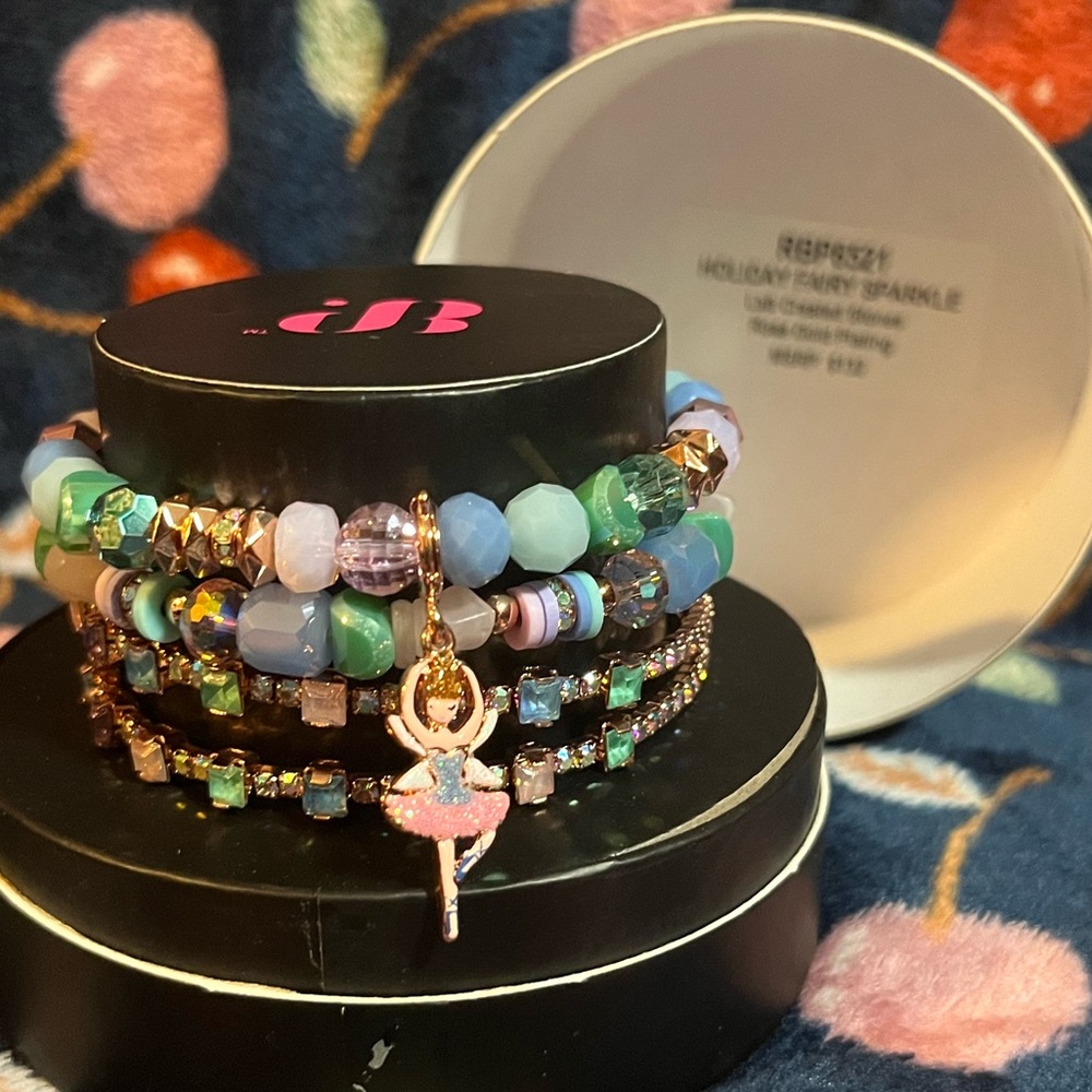 Bomb party holiday stack